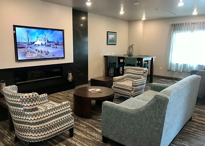 Hotel near College: Staybridge Suites - Sioux Falls Southwest By Ihg